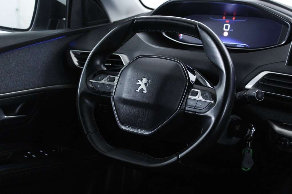 peugeot-3008-2019-diesel-1499cc