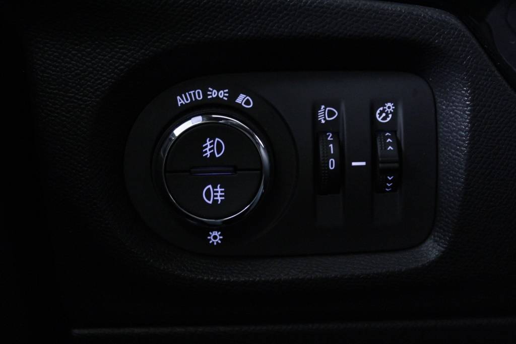 opel-corsa-2024-gasolina-1199cc