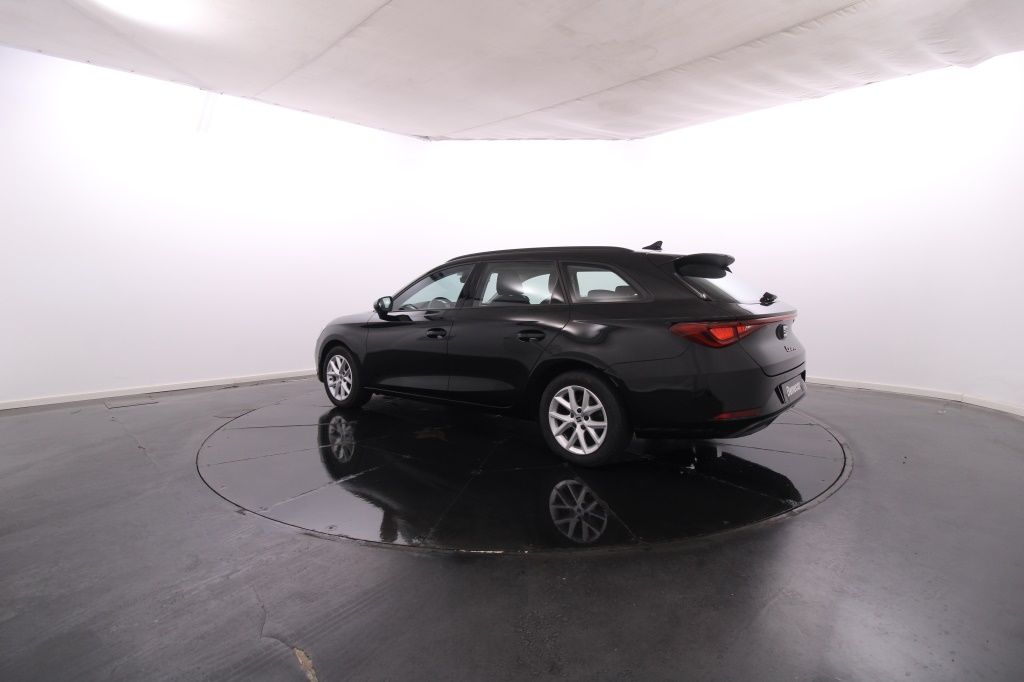 seat-leon-st-2024-gasolina-999cc