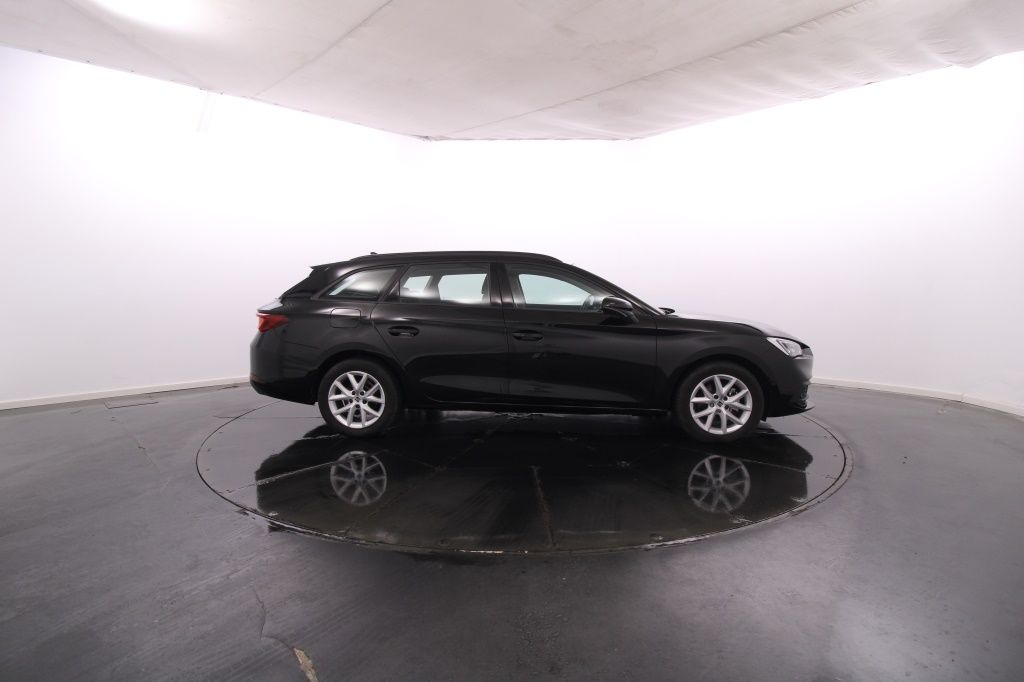 seat-leon-st-2024-gasolina-999cc