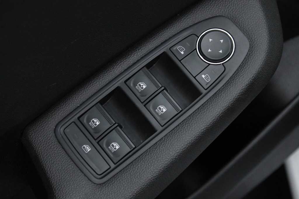 renault-clio-2025-gpl-999cc