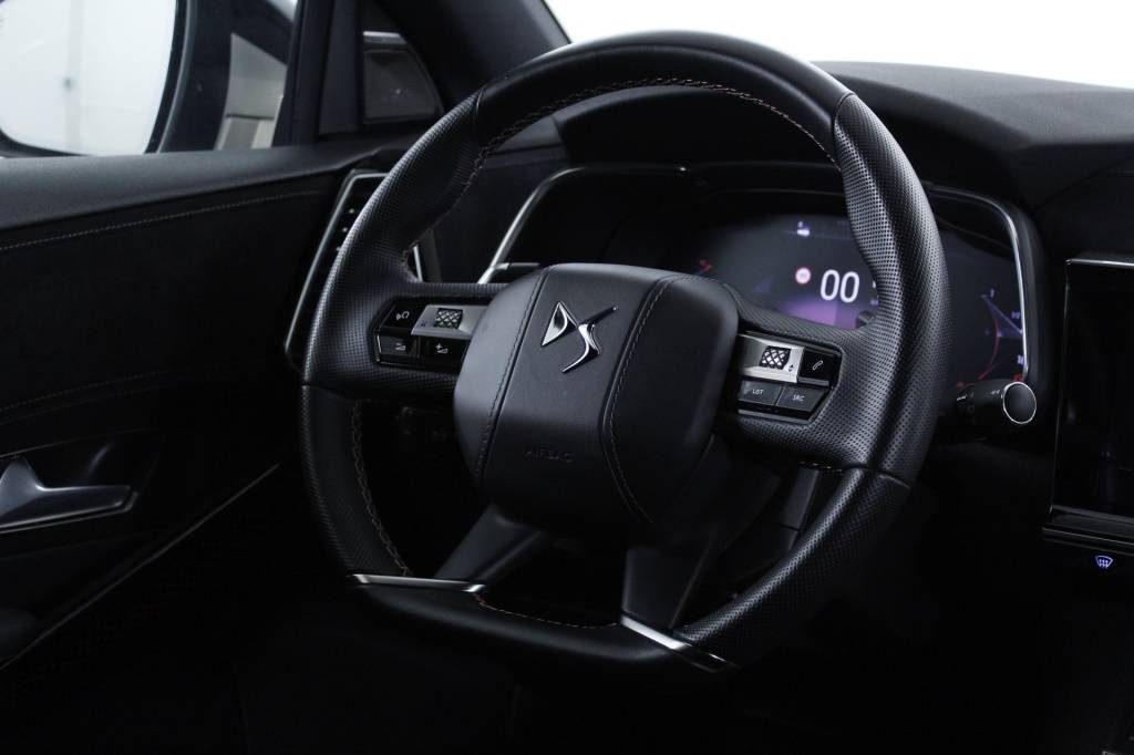 ds-ds-7-crossback-2025-diesel-1499cc
