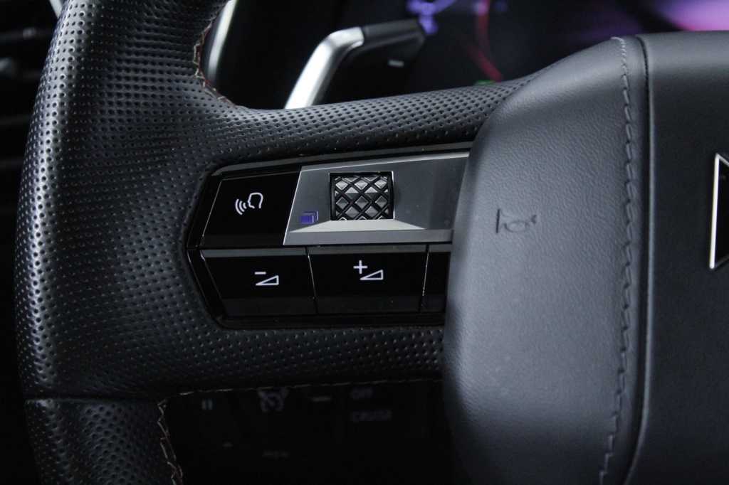 ds-ds-7-crossback-2025-diesel-1499cc
