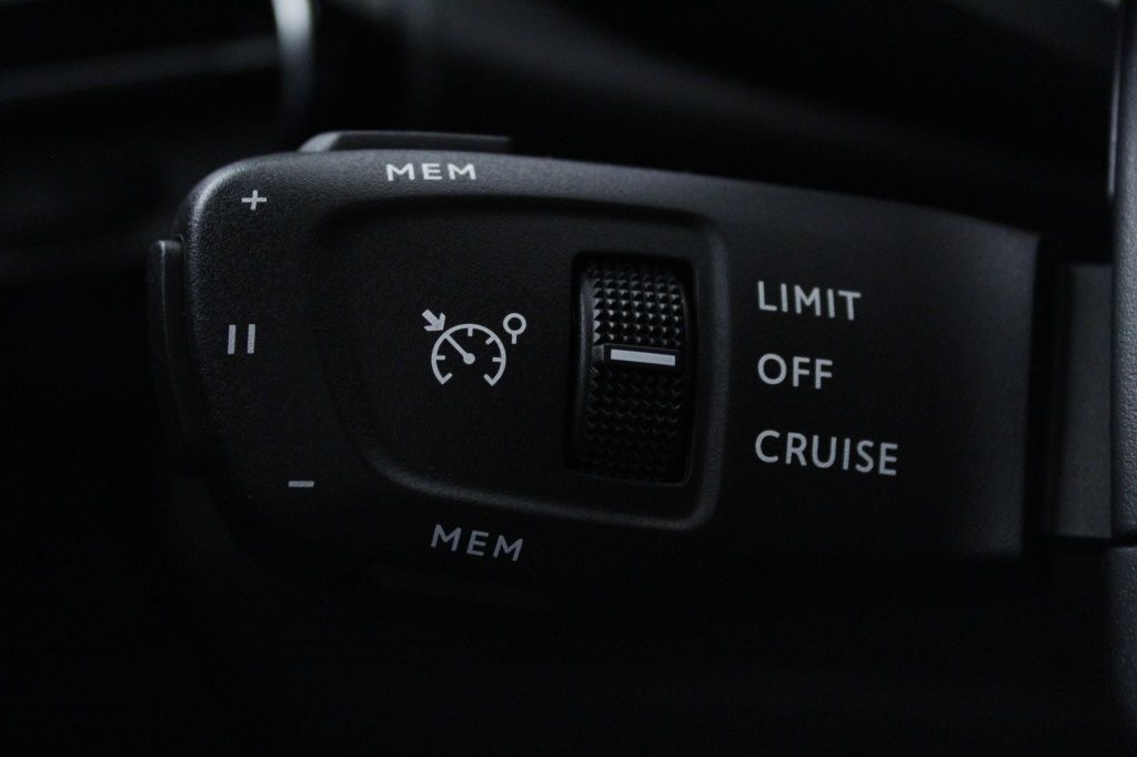 ds-ds-7-crossback-2025-diesel-1499cc