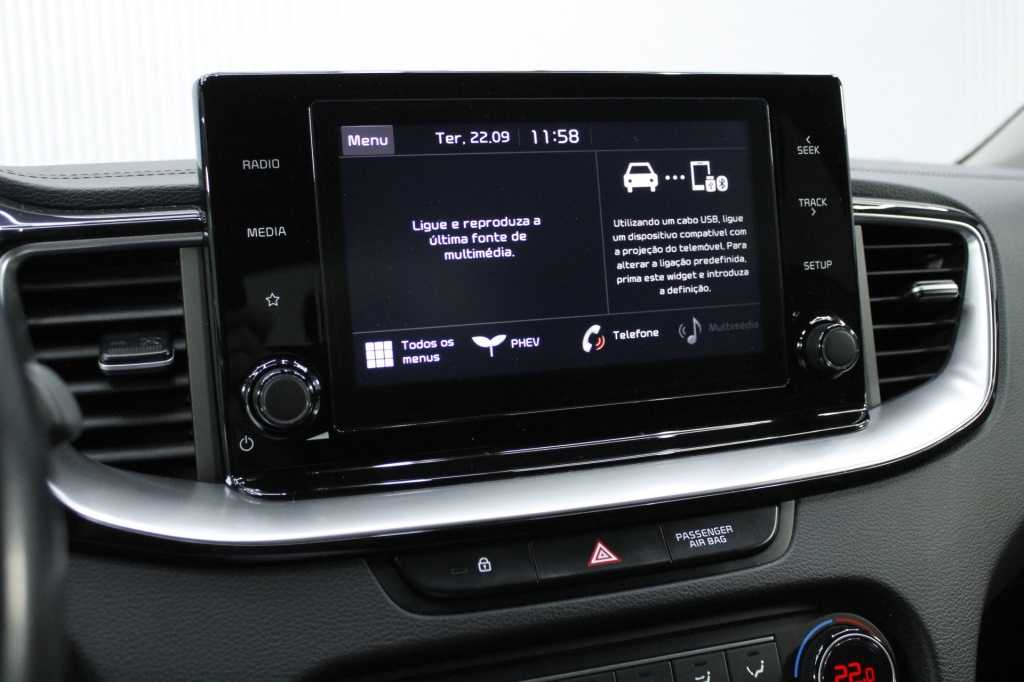 kia-xceed-2022-hibrido-1580cc