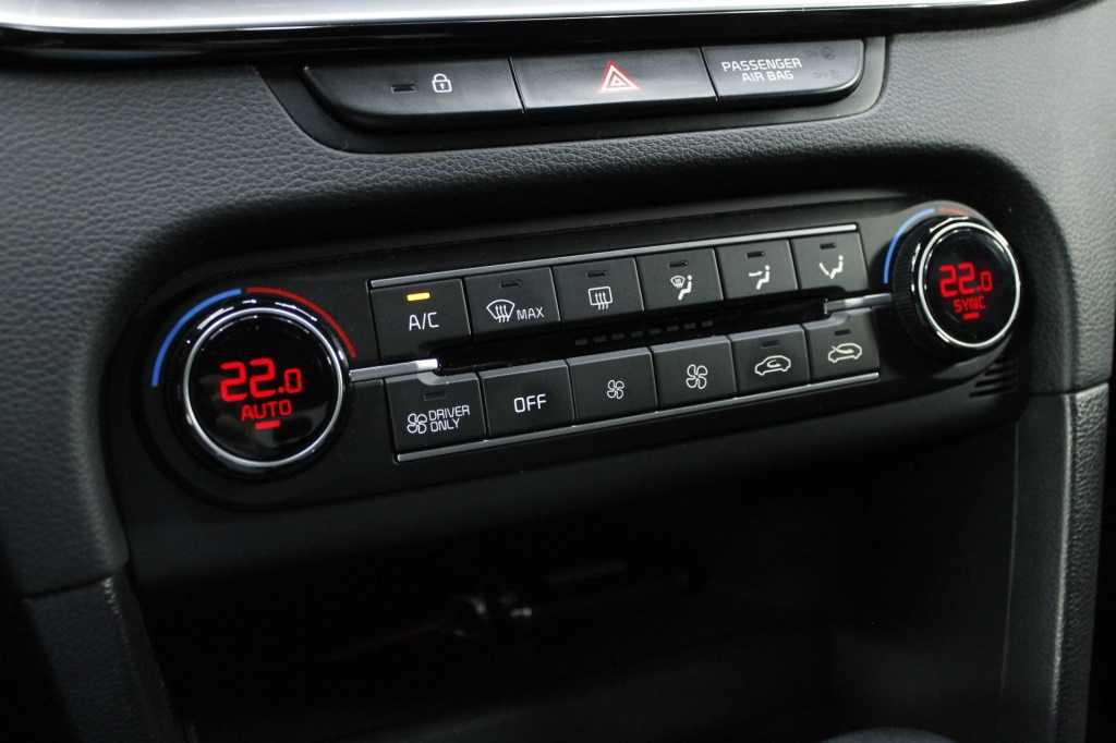 kia-xceed-2022-hibrido-1580cc
