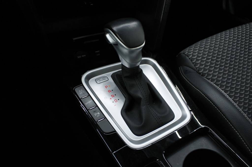 kia-xceed-2022-hibrido-1580cc