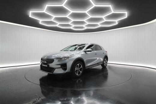 kia-xceed-2022-hibrido-1580cc