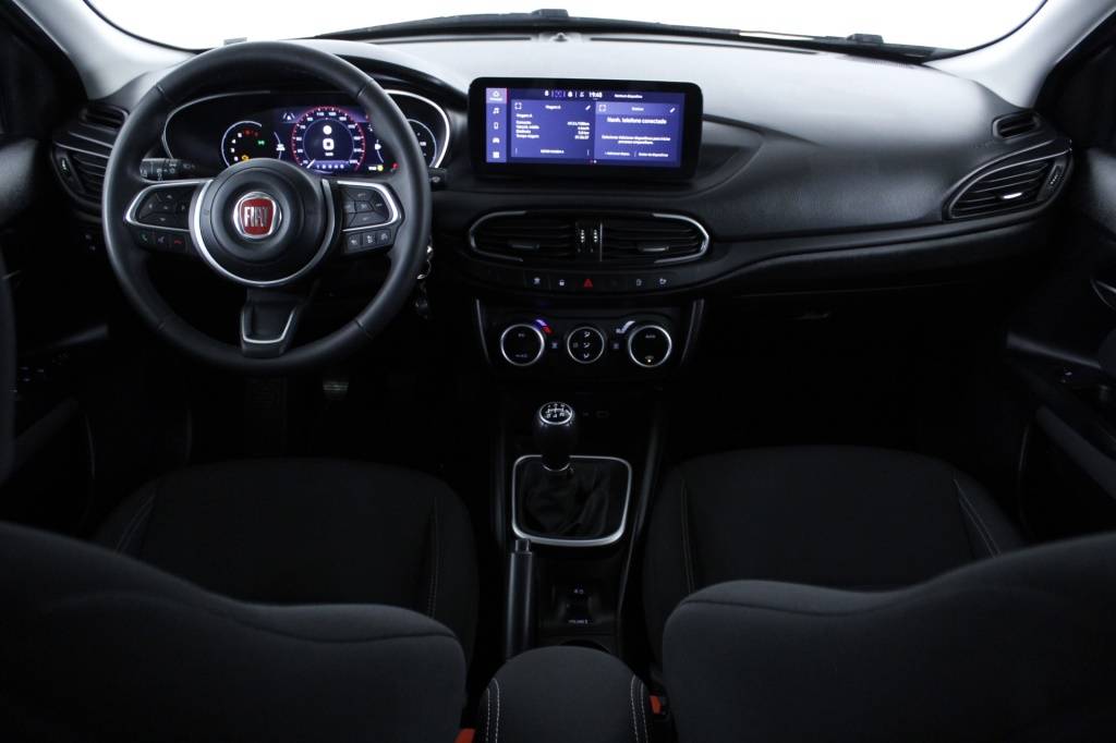 fiat-tipo-station-wagon-2023-gasolina-999cc
