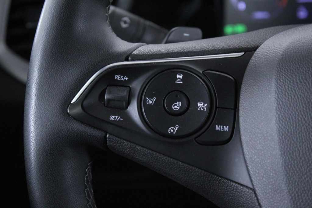 opel-grandland-2024-diesel-1499cc