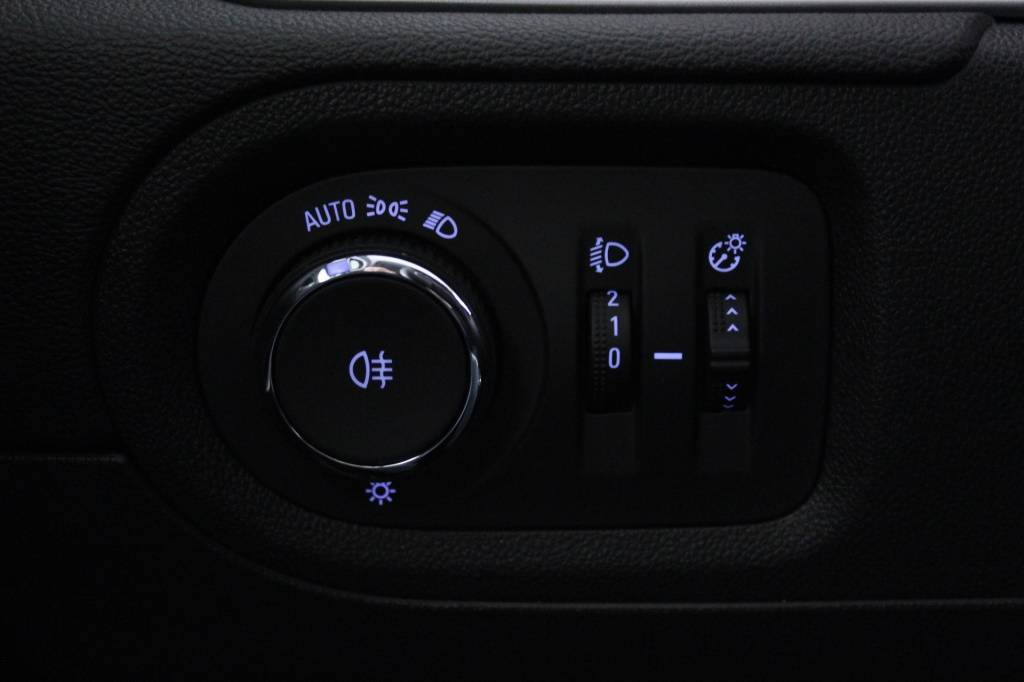 opel-grandland-2024-diesel-1499cc