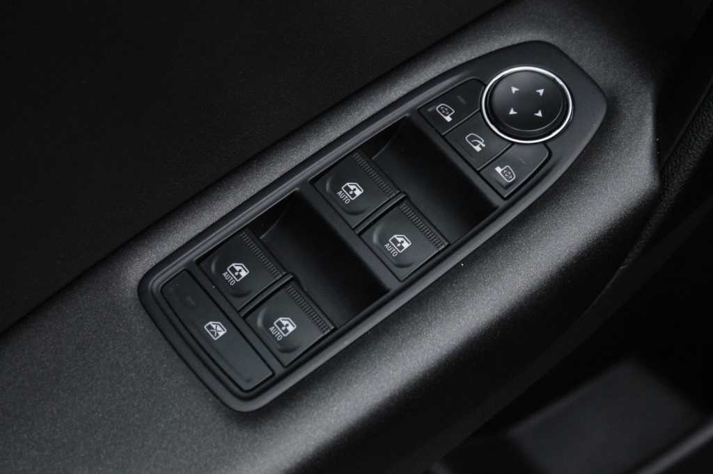 mitsubishi-asx-2024-gasolina-999cc