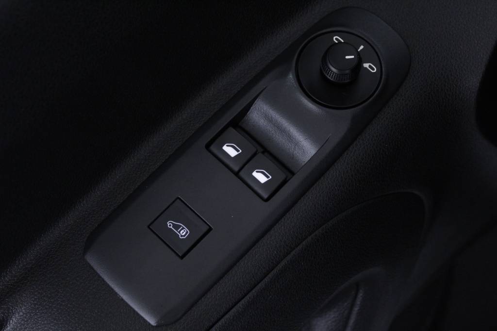 citroen-berlingo-2024-diesel-1499cc