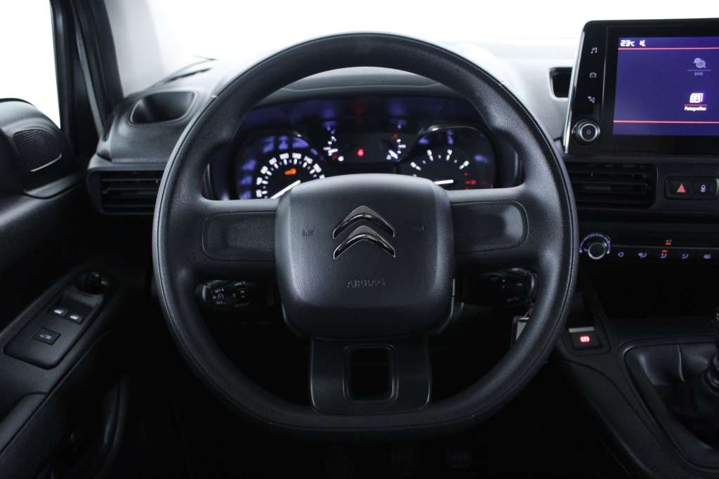 citroen-berlingo-2024-diesel-1499cc