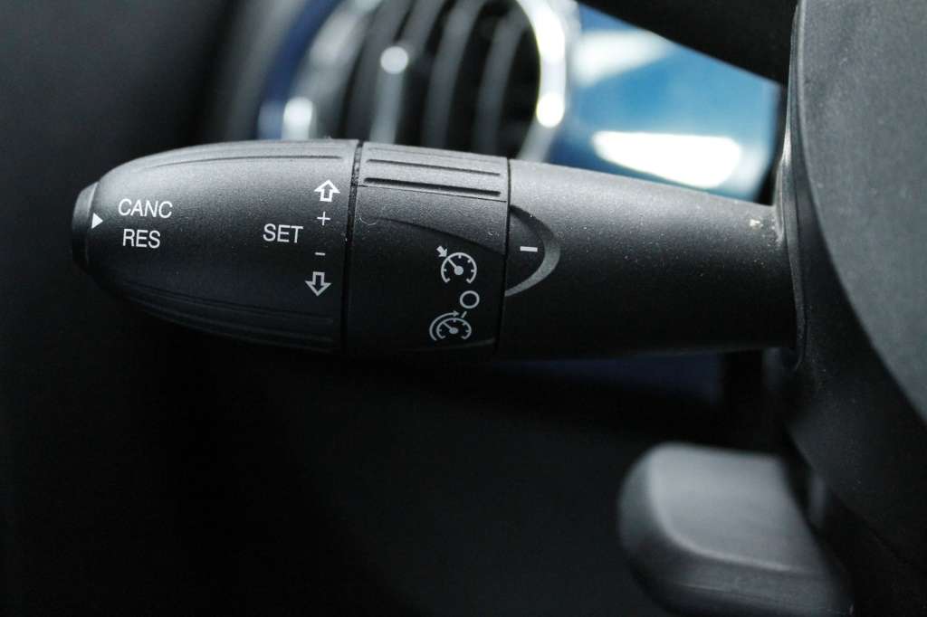 fiat-500-2024-hibrido-999cc