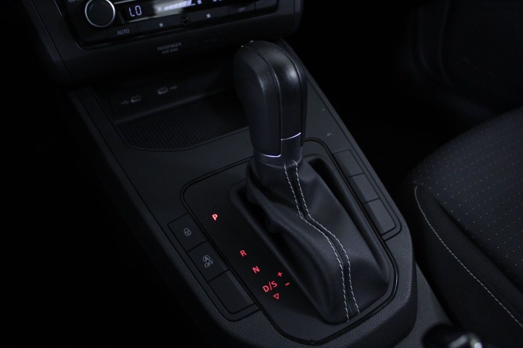 seat-ibiza-2025-gasolina-999cc
