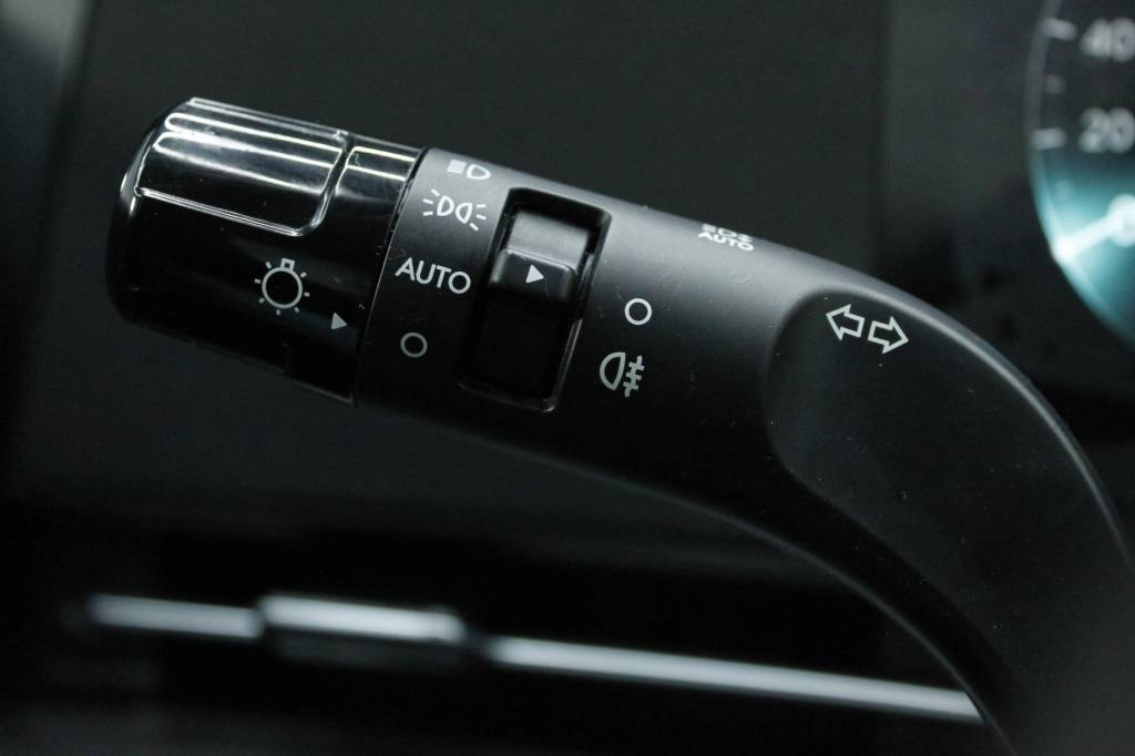 hyundai-kauai-2025-gasolina-998cc