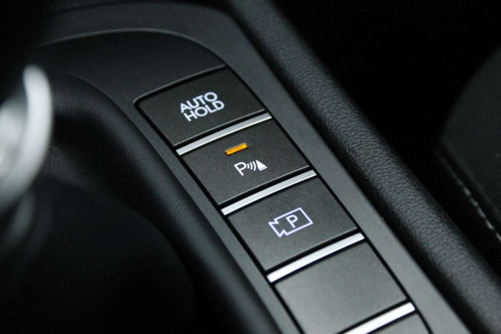 hyundai-kauai-2025-gasolina-998cc