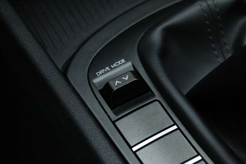 hyundai-kauai-2025-gasolina-998cc