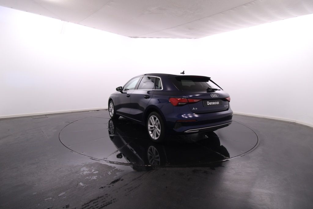 audi-a3-sportback-2024-hibrido-999cc