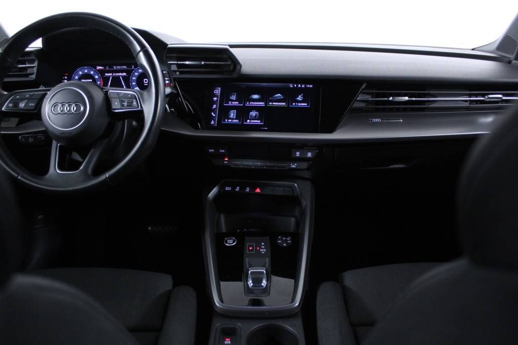 audi-a3-sportback-2024-hibrido-999cc