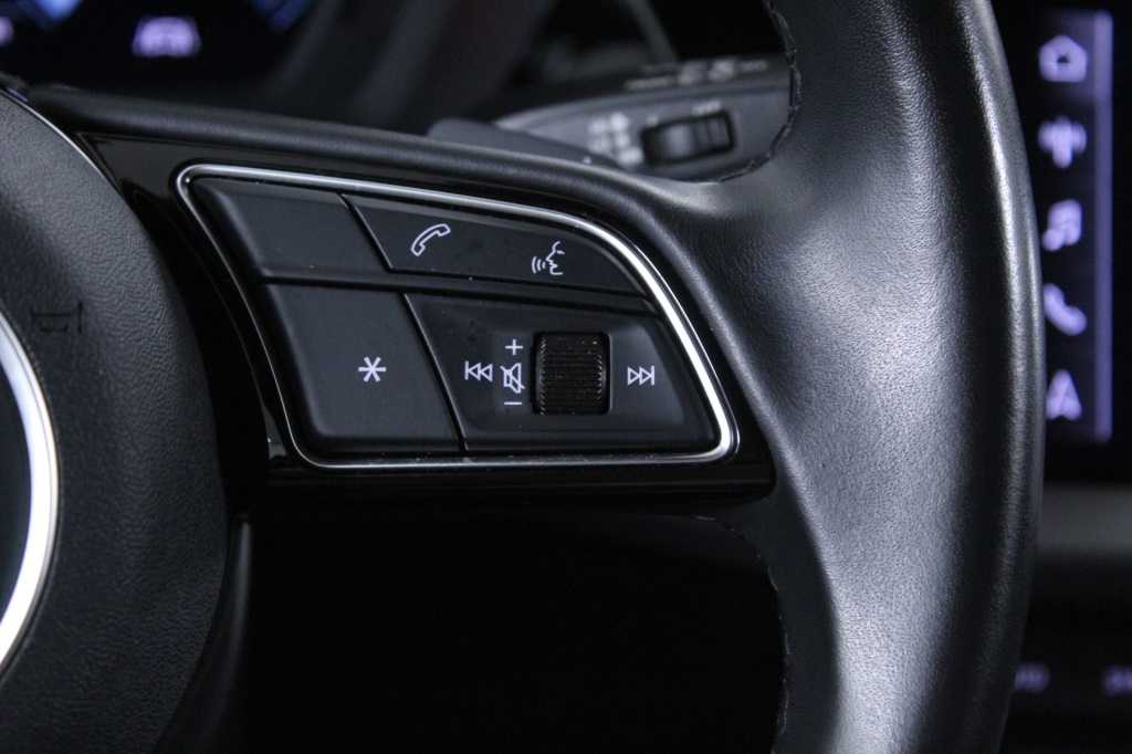 audi-a3-sportback-2024-hibrido-999cc