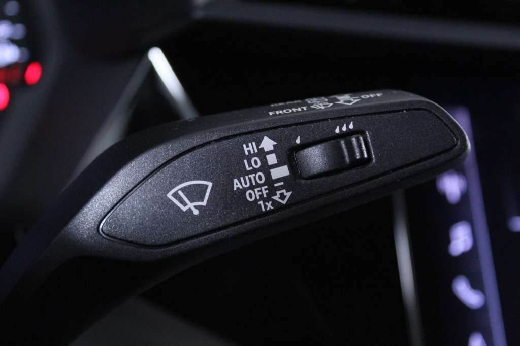 audi-a3-sportback-2024-hibrido-999cc