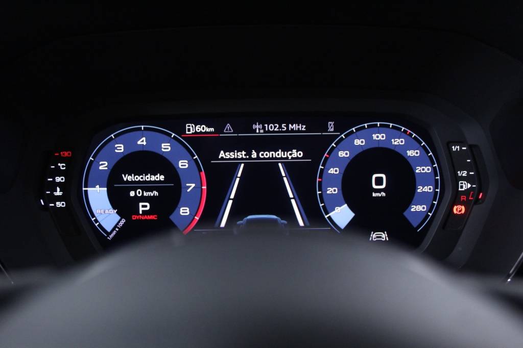 audi-a3-sportback-2024-hibrido-999cc
