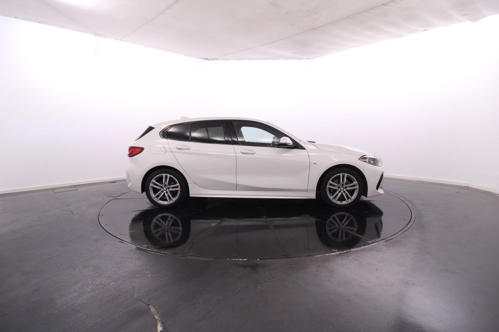 bmw-serie-1-2023-diesel-1496cc