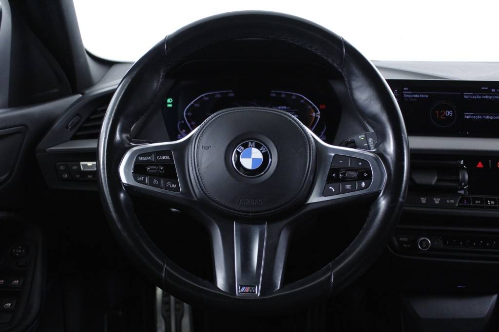 bmw-serie-1-2023-diesel-1496cc