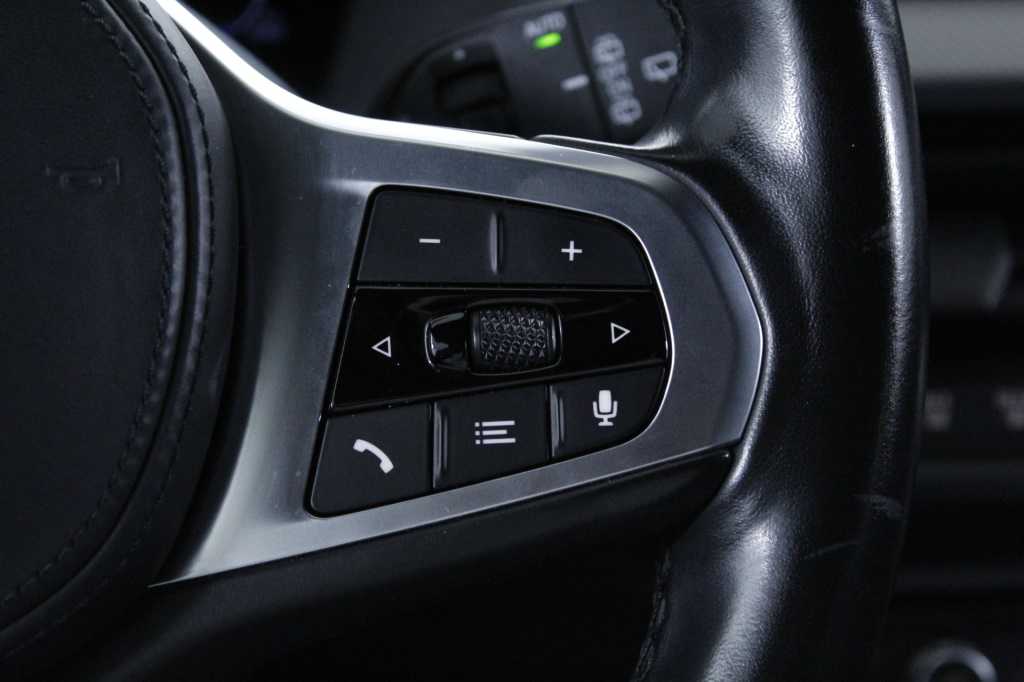 bmw-serie-1-2023-diesel-1496cc