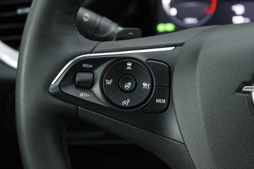 opel-grandland-2024-diesel-1499cc