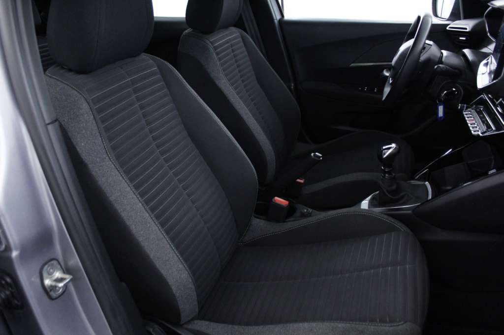 peugeot-2008-2024-gasolina-1199cc