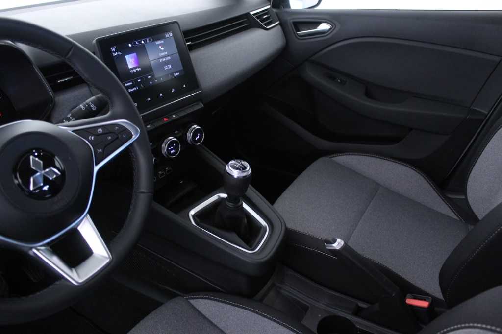 mitsubishi-colt-2024-gasolina-999cc
