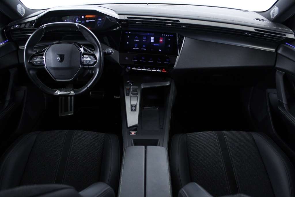 peugeot-308-2024-hibrido-1598cc
