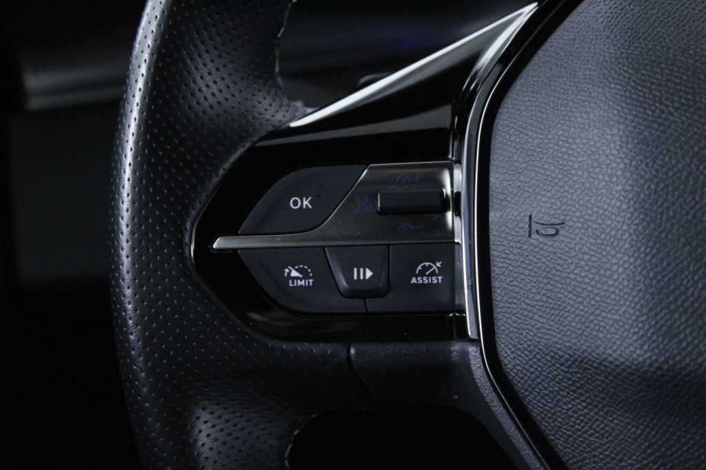 peugeot-308-2024-hibrido-1598cc