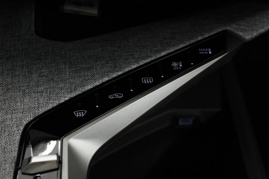 peugeot-3008-2025-hibrido-1199cc