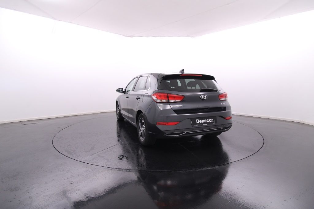 hyundai-i30-2024-gasolina-998cc