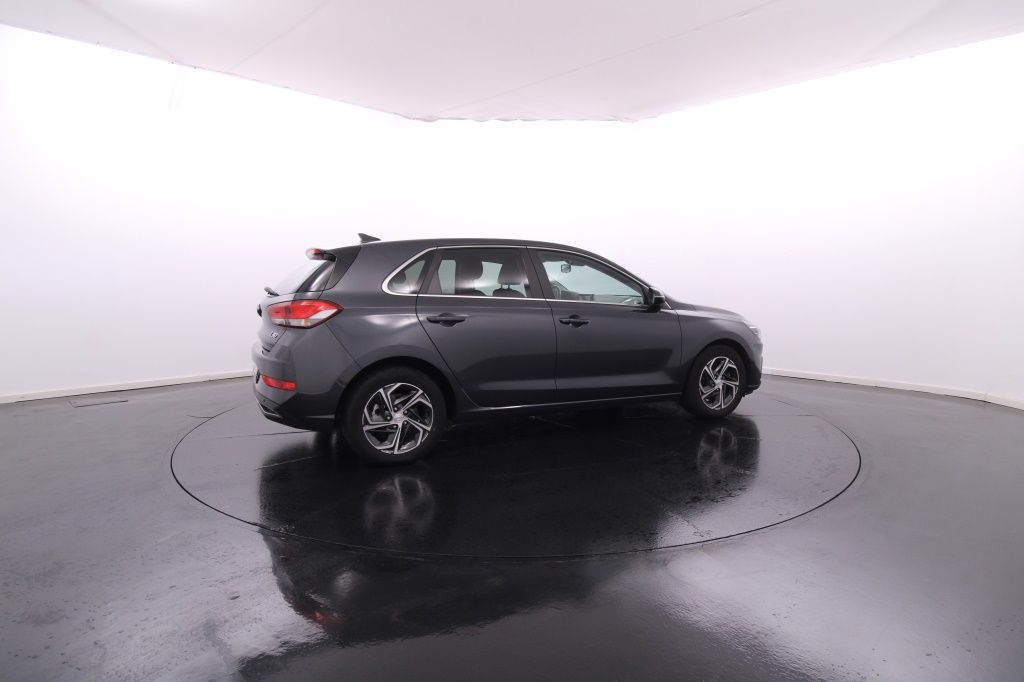 hyundai-i30-2024-gasolina-998cc