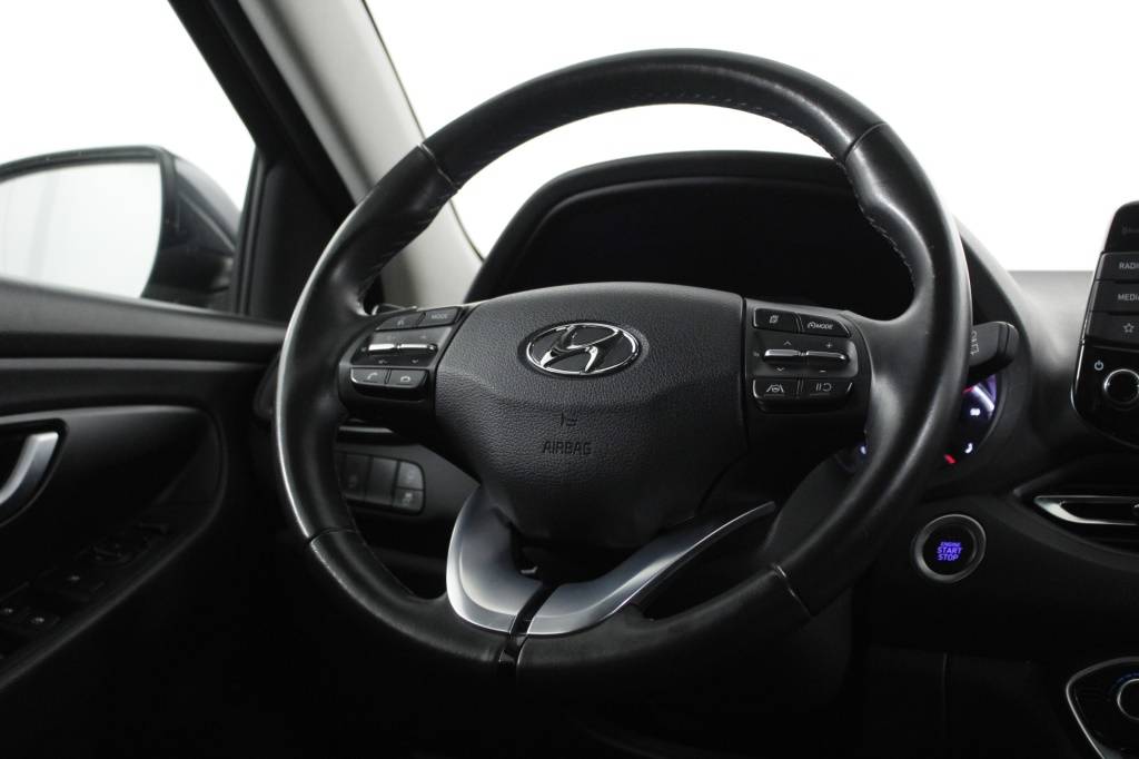 hyundai-i30-2024-gasolina-998cc
