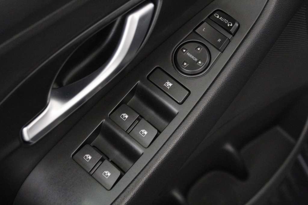 hyundai-i30-2024-gasolina-998cc