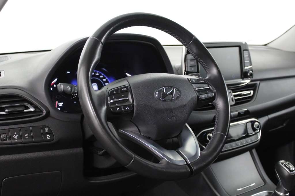 hyundai-i30-2024-gasolina-998cc