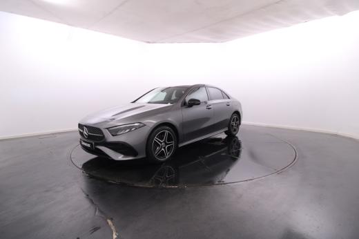 mercedes-benz-classe-a-2024-hibrido-1332cc