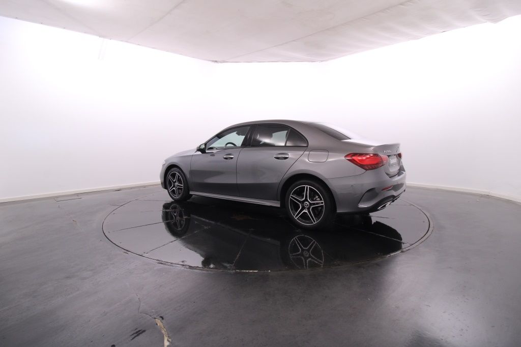 mercedes-benz-classe-a-2024-hibrido-1332cc
