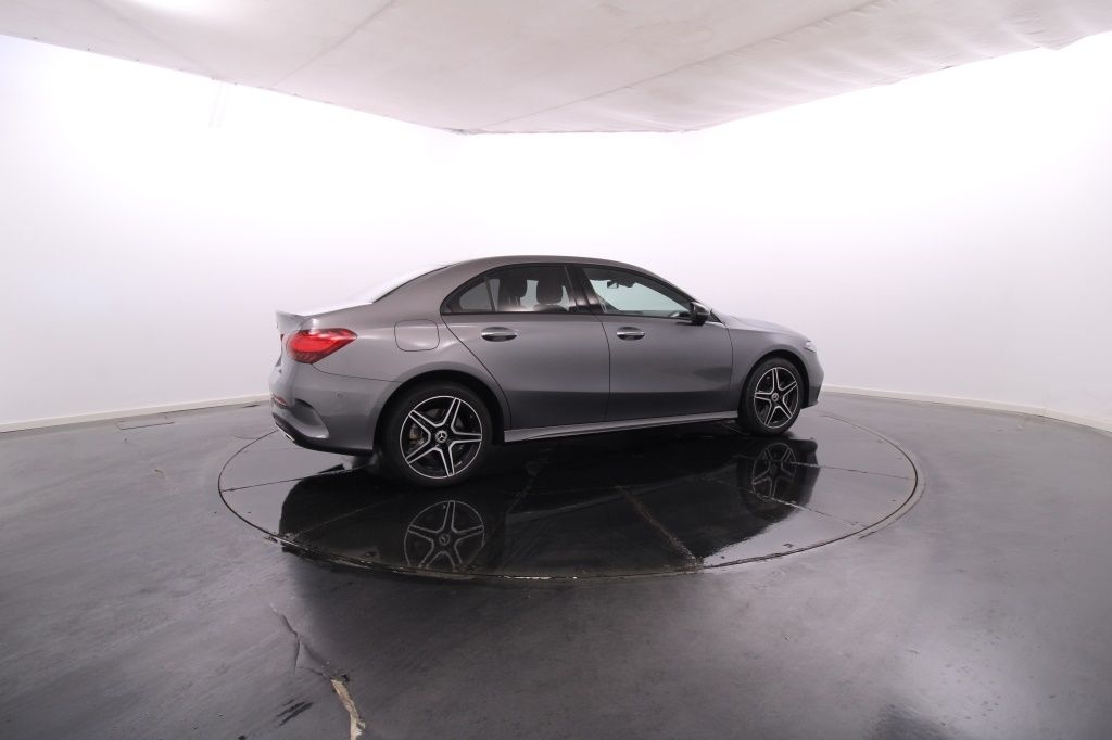 mercedes-benz-classe-a-2024-hibrido-1332cc