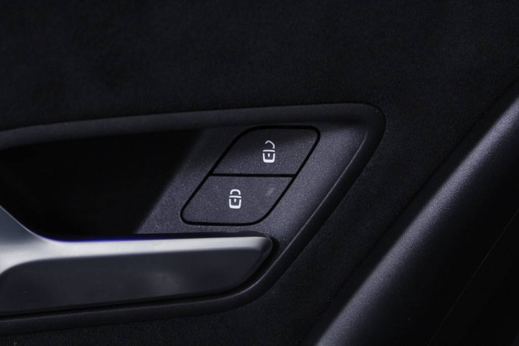 mercedes-benz-classe-a-2024-hibrido-1332cc