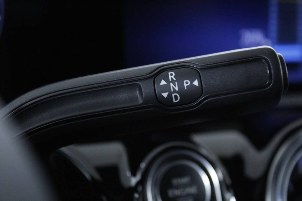 mercedes-benz-classe-a-2024-hibrido-1332cc