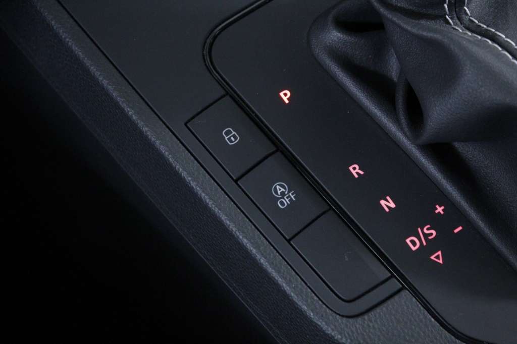 seat-ibiza-2025-gasolina-999cc