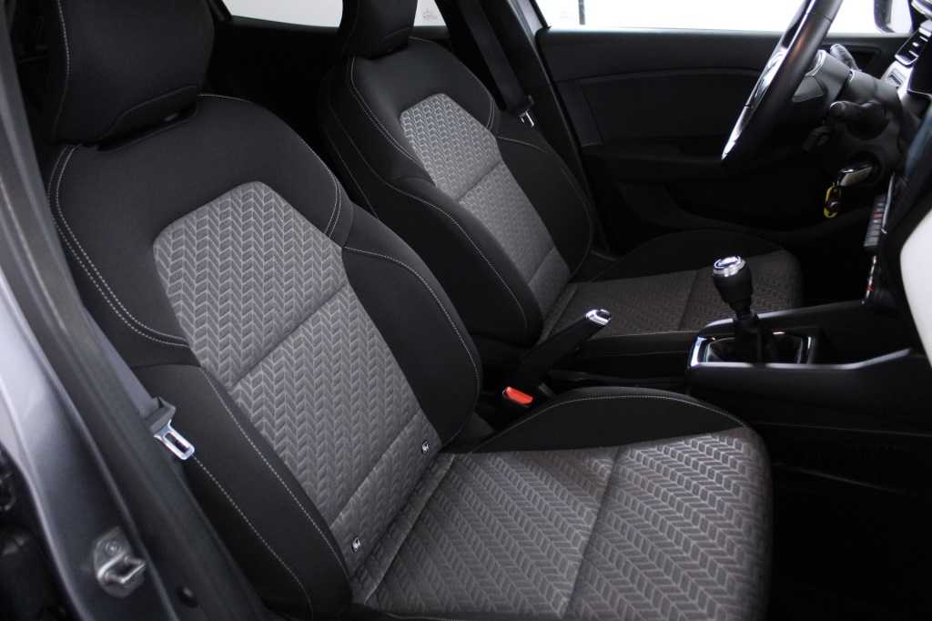 renault-clio-2023-gasolina-999cc