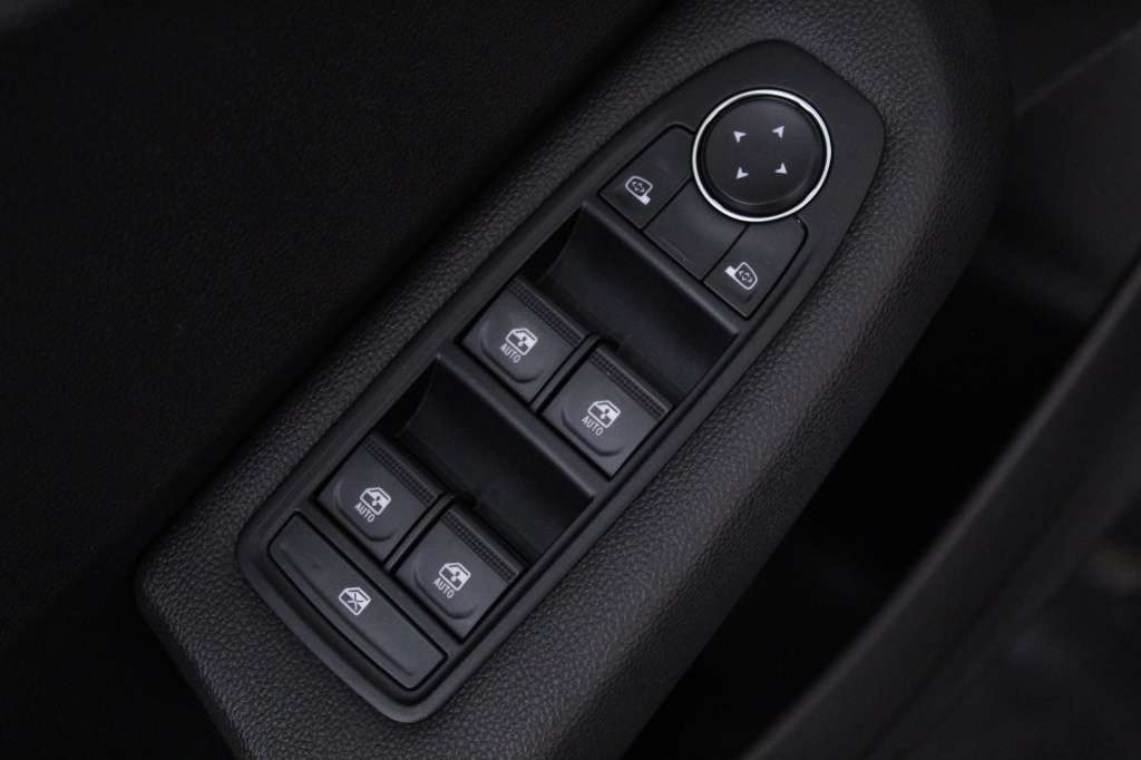 renault-clio-2023-gasolina-999cc